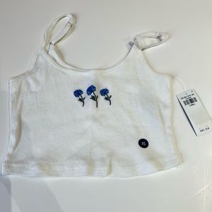 hollister basic tank